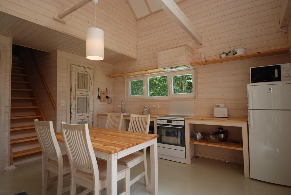 Mandjala Puhketalu - Cottages Exteriör bild